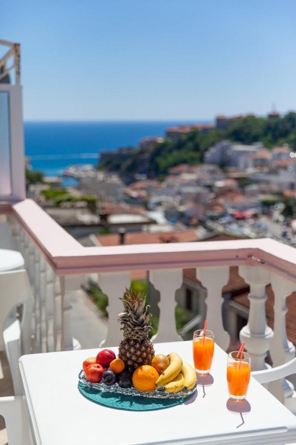 Castello Apartments Ulcinj Esterno foto