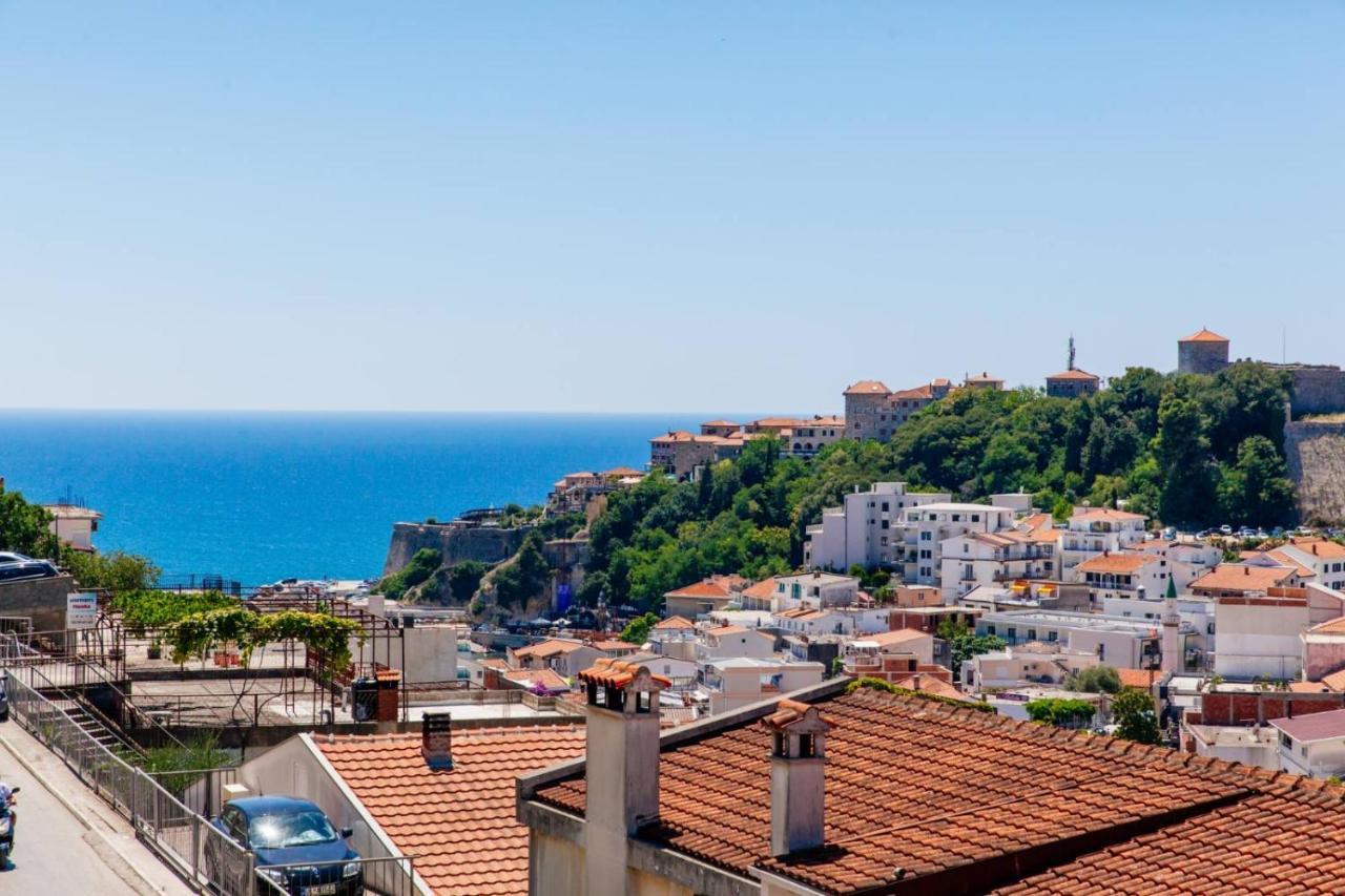 Castello Apartments Ulcinj Esterno foto